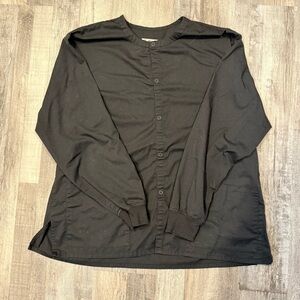 Wonder work stretch scrub jacket, black button up